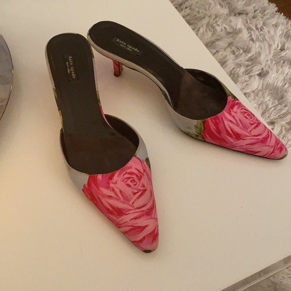 Kate Spade Rose Pattern Kitten Heel Mules sz 8.5 - Picture 5 of 7
